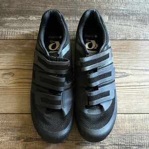 Women’s spin/cycling shoes